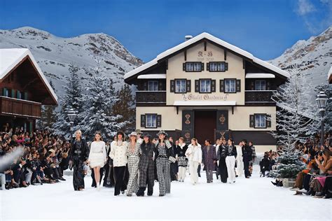 chanel pop up aspen 2019|Chanel Slides Down To Aspen With A Pop.